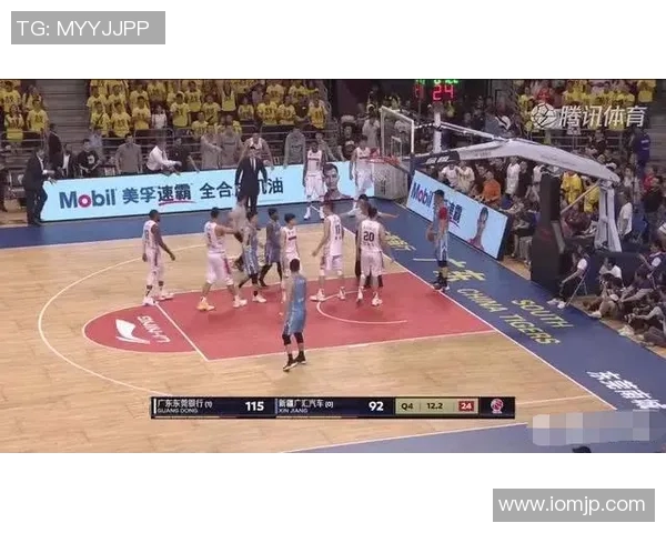 深圳排球队比赛经验引发热议球迷对战术选择与表现展开激烈讨论